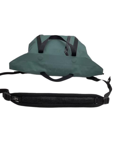 ARC'TERYX（アークテリクス）ARC'TERYX (アークテリクス) ショルダーバッグ GRANVILLE SHOULDER BAG ダークグリーンの古着・服飾アイテム