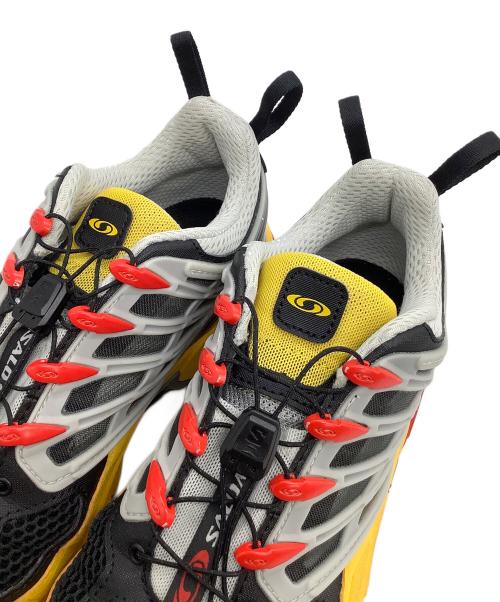 SALOMON（サロモン）SALOMON (サロモン) スニーカー グレー×イエロー サイズ:25.5の古着・服飾アイテム