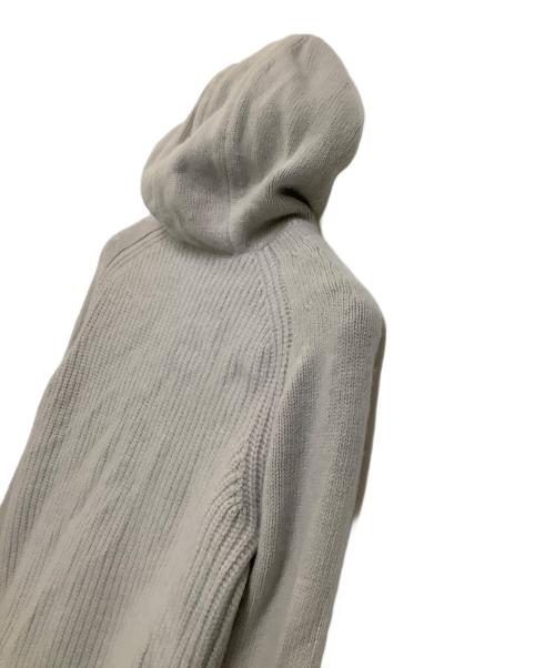 HERNO（ヘルノ）HERNO (ヘルノ) リバーシブルニットジャケット　秋冬物 ライトグレー サイズ:46の古着・服飾アイテム