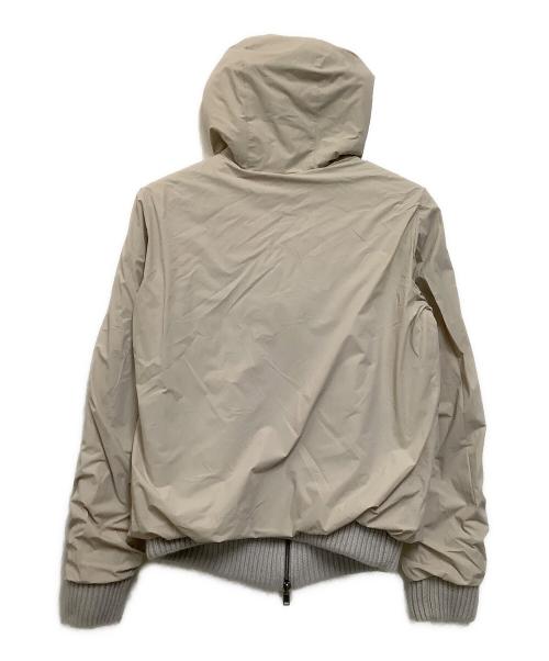 HERNO（ヘルノ）HERNO (ヘルノ) リバーシブルニットジャケット　秋冬物 ライトグレー サイズ:46の古着・服飾アイテム