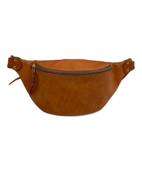 SLOW（スロウ）SLOW (スロウ) ボディーバッグ キャメルの古着・服飾アイテム