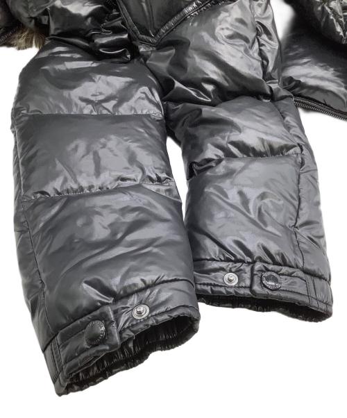 BLACK LABEL CRESTBRIDGE（ブラックレーベル クレストブリッジ）BLACK LABEL CRESTBRIDGE (ブラックレーベル クレストブリッジ) ダウンジャケット 秋冬物 ブラック サイズ:Lの古着・服飾アイテム