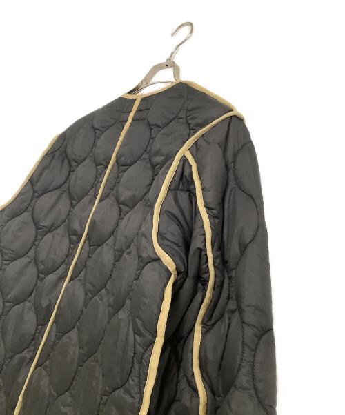 PHINGERIN（フィンガリン）PHINGERIN (フィンガリン) BEAUTY&YOUTH (ビューティーアンドユース) キルティングジャケット ブラック×ベージュ サイズ:Mの古着・服飾アイテム