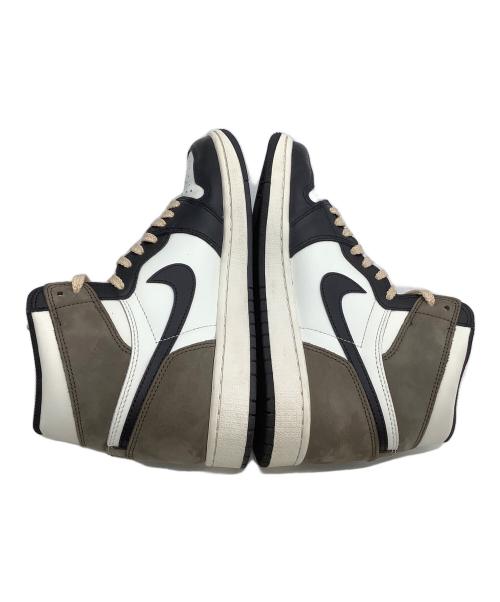 NIKE（ナイキ）NIKE (ナイキ) ハイカットスニーカー AIR JORDAN 1 RETRO HIGH OG MOCHA ホワイト×ブラック サイズ:27.5の古着・服飾アイテム
