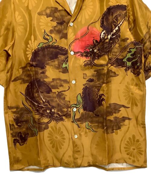 NIPOALOHA（二ポアロハ）NIPOALOHA (二ポアロハ) アロハシャツ SUPER BEAVER 渋谷龍太 龍図 ブラウン サイズ:3の古着・服飾アイテム