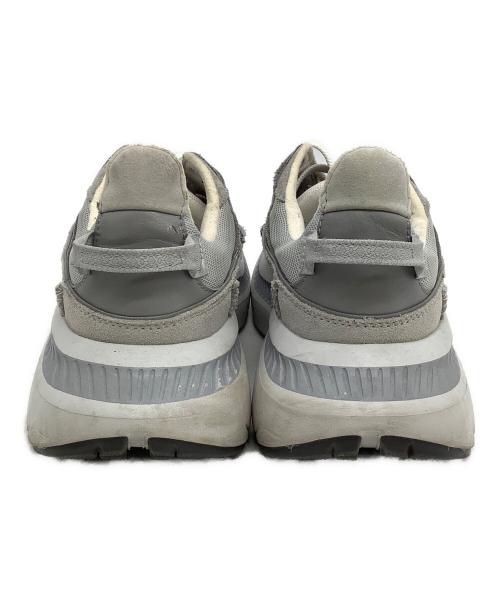 UGG（アグ）UGG (アグ) スニーカー グレー サイズ:28の古着・服飾アイテム