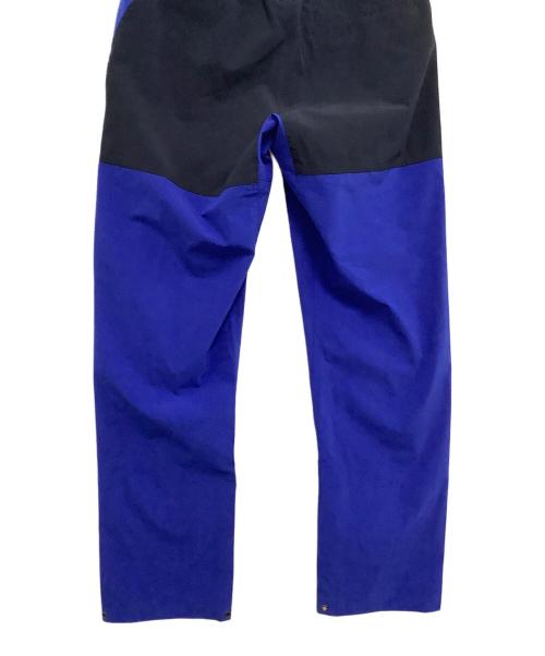 THE NORTH FACE（ザ ノース フェイス）THE NORTH FACE (ザ ノース フェイス) ナイロンパンツ ブラック×ブルー サイズ:M 未使用品の古着・服飾アイテム