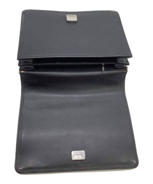 Jean Paul GAULTIER（ジャンポールゴルチェ）Jean Paul GAULTIER (ジャンポールゴルチェ) メタルプレートハンドバッグ ブラック×シルバーの古着・服飾アイテム