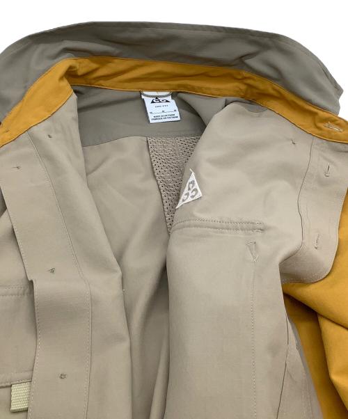NIKE ACG（ナイキエーシージー）NIKE ACG (ナイキエージーシー) NIKE AS M ACG DF UV DEV TRAIL TOP KHAKI ベージュ×イエロー サイズ:Mの古着・服飾アイテム