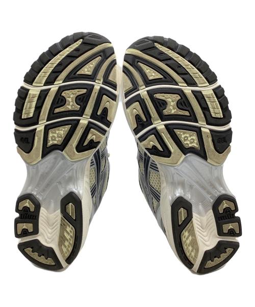 asics（アシックス）asics (アシックス) GEL-KAYANO 14 シルバー×グレー サイズ:27.5の古着・服飾アイテム