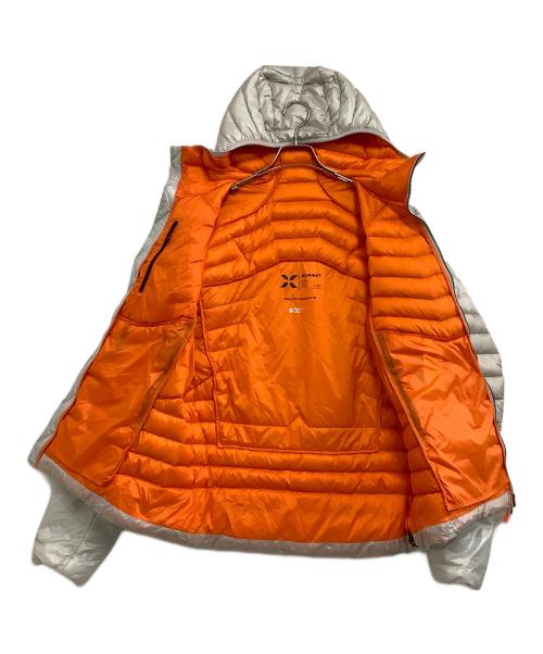 MAMMUT（マムート）MAMMUT (マムート) ライトダウンジャケット EIGER ホワイト サイズ:Lの古着・服飾アイテム