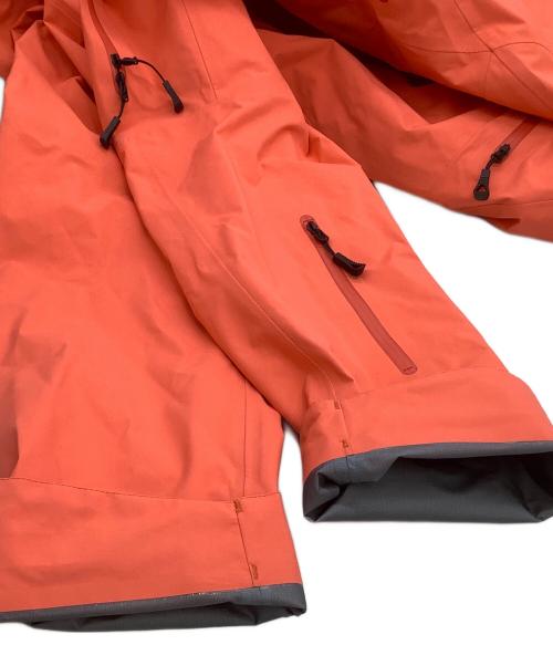 THE NORTH FACE（ザ ノース フェイス）THE NORTH FACE (ザ ノース フェイス) ジャケット ラディアントオレンジ×ニュートープ サイズ:L 未使用品の古着・服飾アイテム