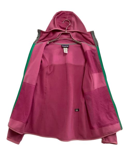 Patagonia（パタゴニア）Patagonia (パタゴニア) ジップパーカー ピトン ハイブリッドフーディ ピンク サイズ:Sの古着・服飾アイテム