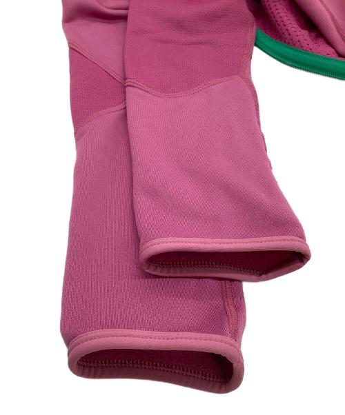 Patagonia（パタゴニア）Patagonia (パタゴニア) ジップパーカー ピトン ハイブリッドフーディ ピンク サイズ:Sの古着・服飾アイテム