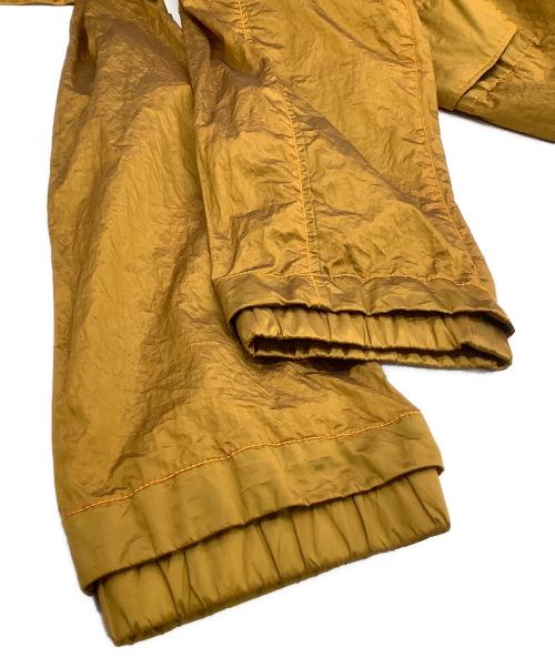 STONE ISLAND（ストーンアイランド）STONE ISLAND (ストーンアイランド) ナイロンメタルプルオーバー ブラウン サイズ:Mの古着・服飾アイテム