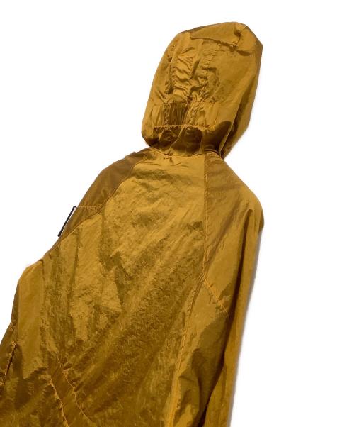 STONE ISLAND（ストーンアイランド）STONE ISLAND (ストーンアイランド) ナイロンメタルプルオーバー ブラウン サイズ:Mの古着・服飾アイテム