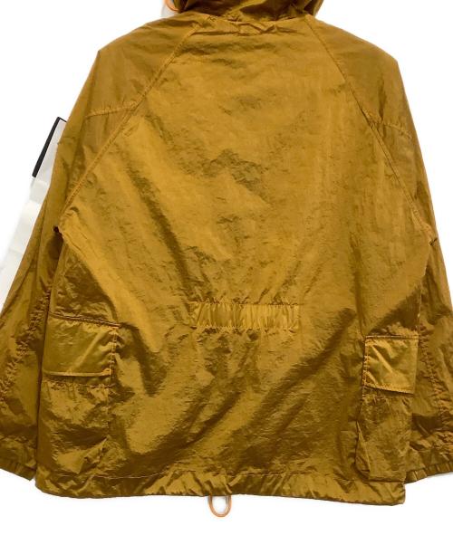 STONE ISLAND（ストーンアイランド）STONE ISLAND (ストーンアイランド) ナイロンメタルプルオーバー ブラウン サイズ:Mの古着・服飾アイテム