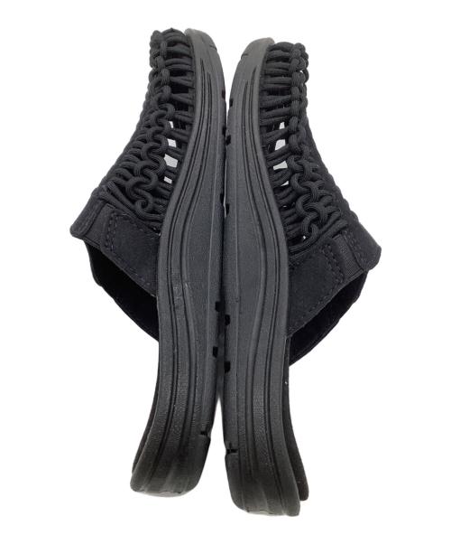 KEEN（キーン）KEEN (キーン) サンダル UNEEK II SLIDE ブラック サイズ:24 未使用品の古着・服飾アイテム