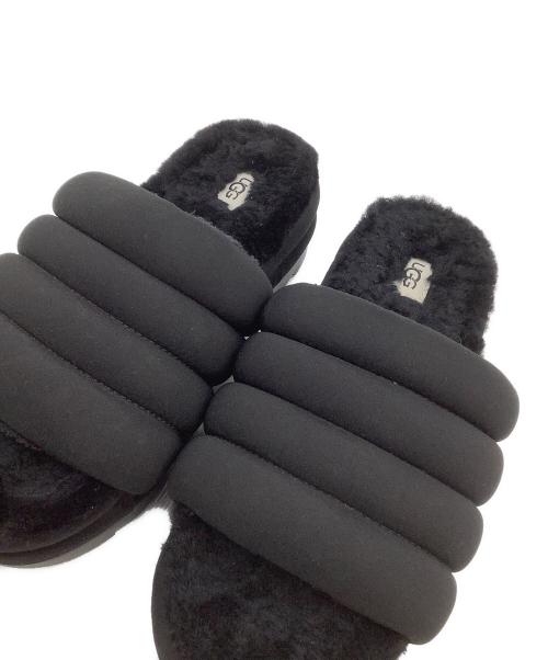 UGG（アグ）UGG (アグ) シープスキンファーサンダル ブラック サイズ:25の古着・服飾アイテム