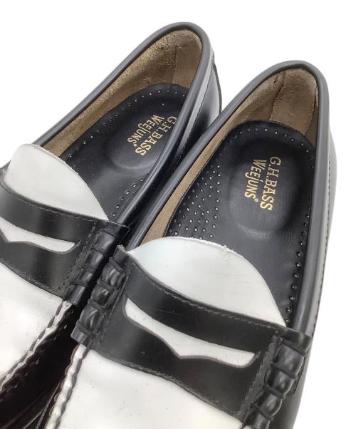 G.H.BASS（ジーエイチバス）G.H.BASS (ジーエイチバス) コインローファー ホワイト×ブラック サイズ:39 1/2の古着・服飾アイテム