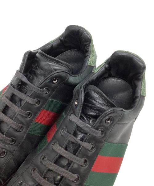 GUCCI（グッチ）GUCCI (グッチ) ローカットスニーカー ブラック サイズ:42の古着・服飾アイテム