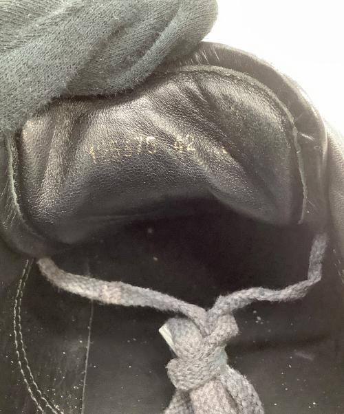 GUCCI（グッチ）GUCCI (グッチ) ローカットスニーカー ブラック サイズ:42の古着・服飾アイテム