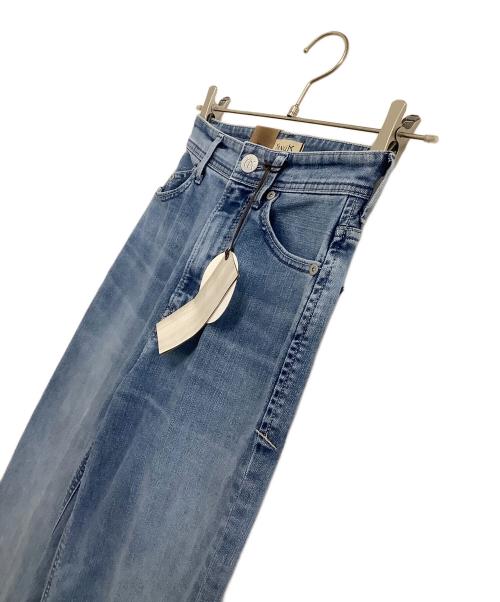YANUK（ヤヌーク）YANUK (ヤヌーク) デニムパンツ　ボーイズストレート LEA ブルー サイズ:22 未使用品の古着・服飾アイテム