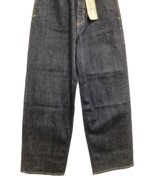 YANUK（ヤヌーク）YANUK (ヤヌーク) デニムパンツ　JOAN LOOSE STRAIGHT ブルー サイズ:22 未使用品の古着・服飾アイテム
