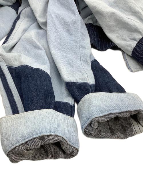 REFLEM（レフレム）REFLEM (レフレム) ジップパーカー BIG切替ハイネックデニムパーカー ブルー×インディゴ サイズ:freeの古着・服飾アイテム