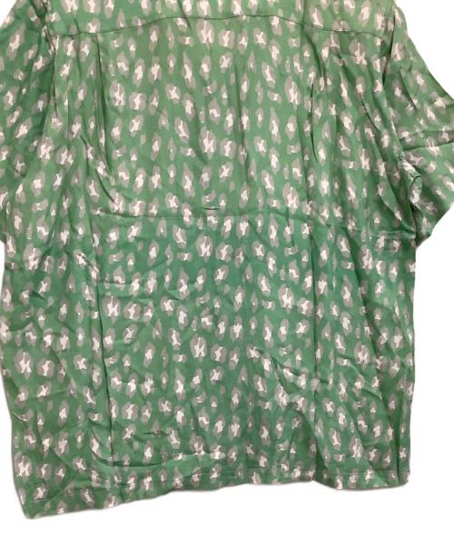 NEAT ALOHA（ニートアロハ）NEAT ALOHA (ニートアロハ) 開襟シャツ 総柄 グリーン×グレー サイズ:Lの古着・服飾アイテム