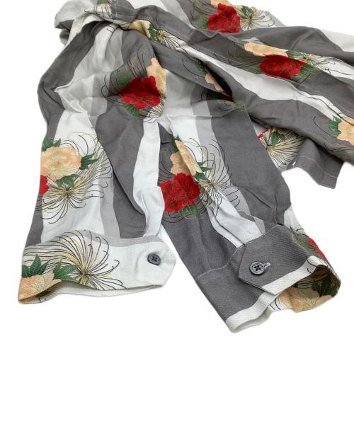 NEAT ALOHA（ニートアロハ）NEAT ALOHA (ニートアロハ) 長袖開襟シャツ グレー×ホワイト サイズ:Mの古着・服飾アイテム