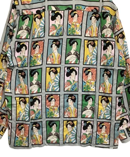 NEAT ALOHA（ニートアロハ）NEAT ALOHA (ニートアロハ) 長袖開襟シャツ 絵札/アロハガール グレー サイズ:Mの古着・服飾アイテム