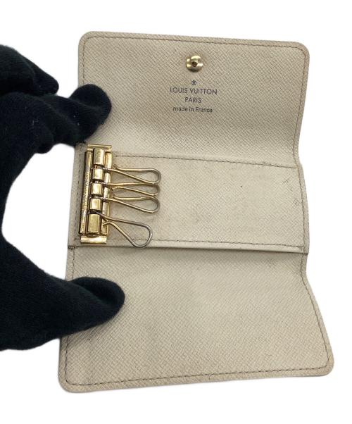LOUIS VUITTON（ルイ ヴィトン）LOUIS VUITTON (ルイ ヴィトン) 4連キーケース　	ダミエ　アズール ホワイトの古着・服飾アイテム