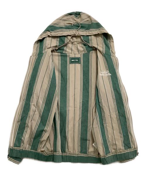WIND AND SEA（ウィンダンシー）WIND AND SEA (ウィンダンシー) ジップパーカー　ストライプ ベージュ×グリーン サイズ:Mの古着・服飾アイテム