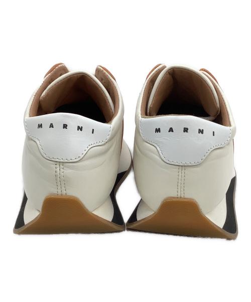 MARNI（マルニ）MARNI (マルニ) スニーカー BIG FOOT ホワイト×ブラウン サイズ:37の古着・服飾アイテム