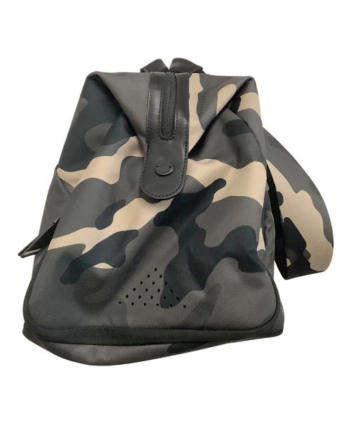 COLE HAAN（コールハーン）COLE HAAN (コールハーン) ダッフルバッグ カモフラージュ柄 グリーン×ブラックの古着・服飾アイテム