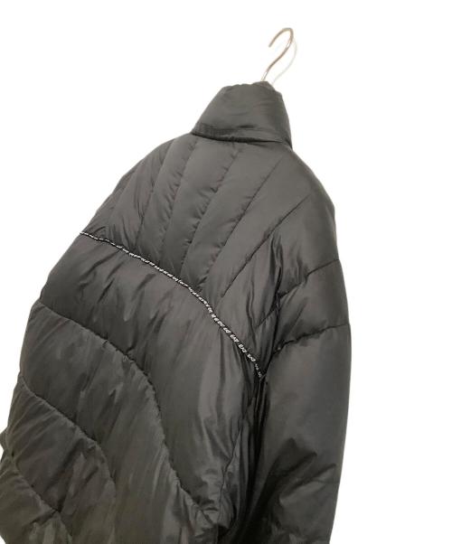 EA7（イーエーセブン）EA7 (イーエーセブン) 中綿コート ブラック サイズ:XXLの古着・服飾アイテム