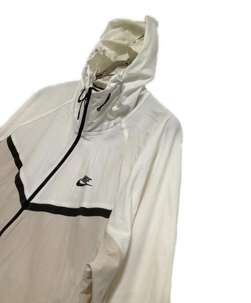 NIKE（ナイキ）NIKE (ナイキ) ナイキ テック ウィンドランナー ベージュ×ホワイト サイズ:Lの古着・服飾アイテム