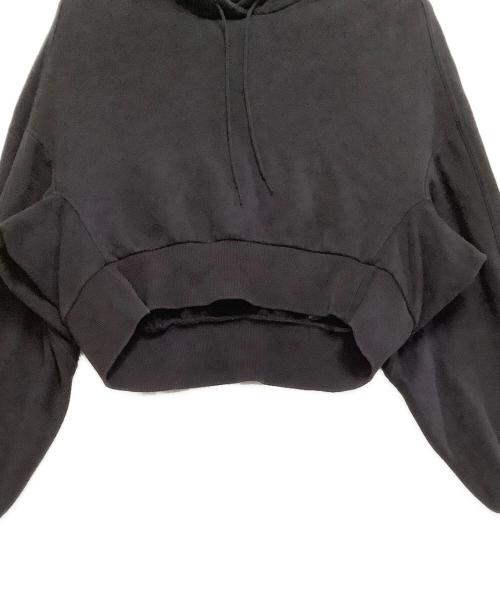 Y-3（ワイスリー）Y-3 (ワイスリー) プルオーバーパーカー　ショート丈 ブラック サイズ:Sの古着・服飾アイテム