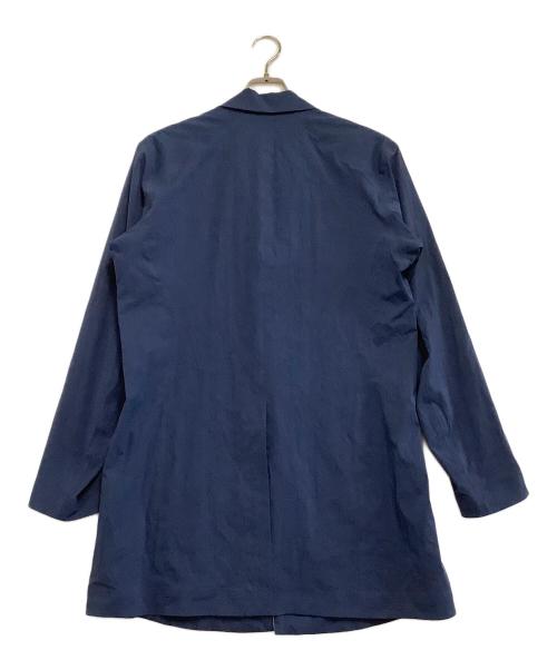 ARC'TERYX VEILANCE（アークテリクス ヴェイランス）ARC'TERYX VEILANCE (アークテリクス ヴェイランス) コート Doeln Coat ネイビー サイズ:Mの古着・服飾アイテム