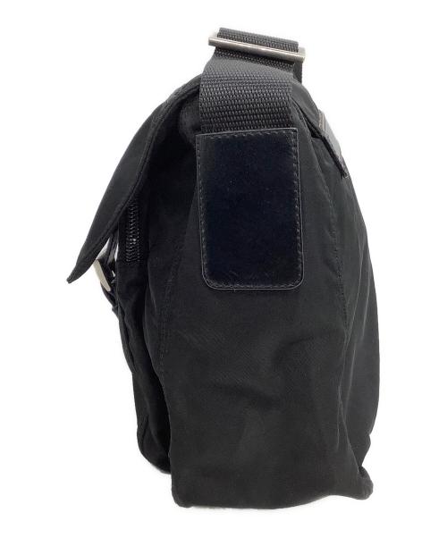 PRADA（プラダ）PRADA (プラダ) ショルダーバッグ 三角ロゴの古着・服飾アイテム