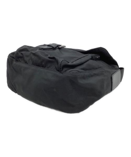 PRADA（プラダ）PRADA (プラダ) ショルダーバッグ 三角ロゴの古着・服飾アイテム