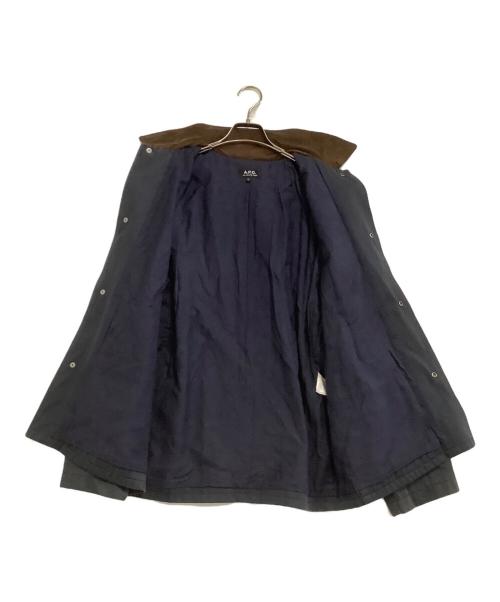 A.P.C.（アーペーセー）A.P.C. (アーペーセー) コーチジャケット ネイビー×ブラウン サイズ:Mの古着・服飾アイテム