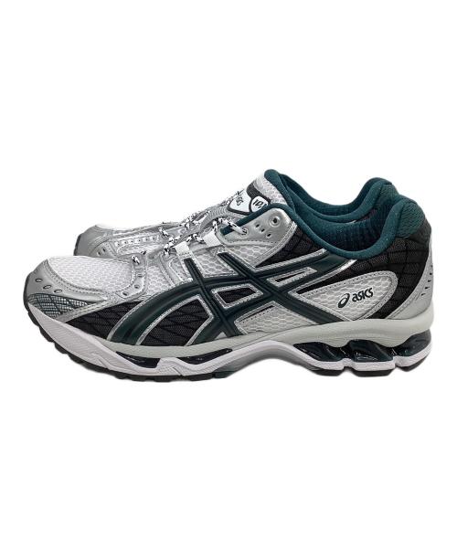 asics（アシックス）asics (アシックス) スニーカー GEL-NIMBUS ホワイト×ブラック サイズ:27.5の古着・服飾アイテム