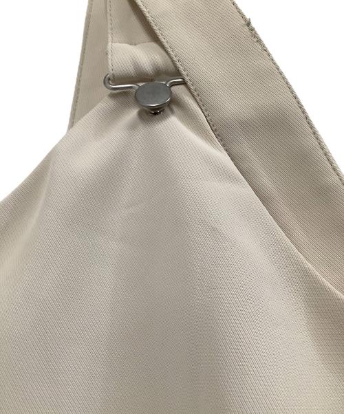 CLANE（クラネ）CLANE (クラネ) サロペットワンピース アイボリー サイズ:2 未使用品の古着・服飾アイテム