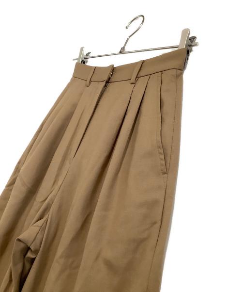 CLANE（クラネ）CLANE (クラネ) タックパンツ　	WOOL BASIC TUCK PANTS ブラウン 未使用品の古着・服飾アイテム