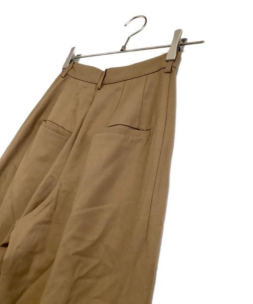 CLANE（クラネ）CLANE (クラネ) タックパンツ　	WOOL BASIC TUCK PANTS ブラウン 未使用品の古着・服飾アイテム