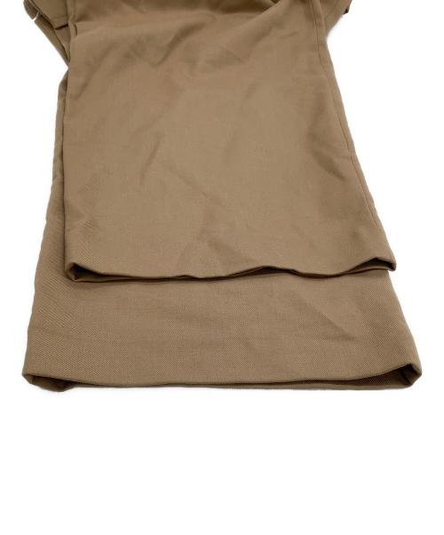 CLANE（クラネ）CLANE (クラネ) タックパンツ　	WOOL BASIC TUCK PANTS ブラウン 未使用品の古着・服飾アイテム