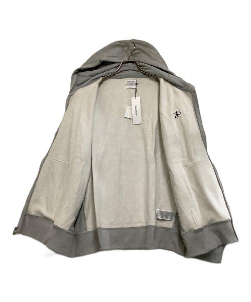Calvin Klein（カルバンクライン）Calvin Klein (カルバンクライン) ジップパーカー グレー サイズ:L 未使用品の古着・服飾アイテム
