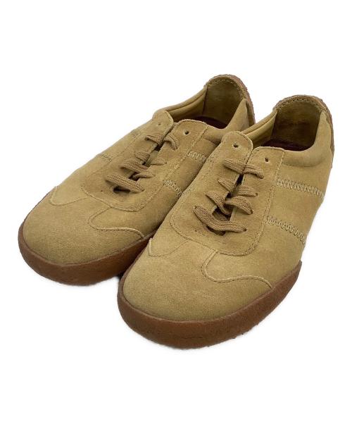 CLARKS（クラークス）CLARKS (クラークス) ローカットスニーカー ミリガン キャメル サイズ:25.5の古着・服飾アイテム